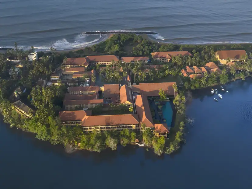 Anantara Kalutara Resort 1