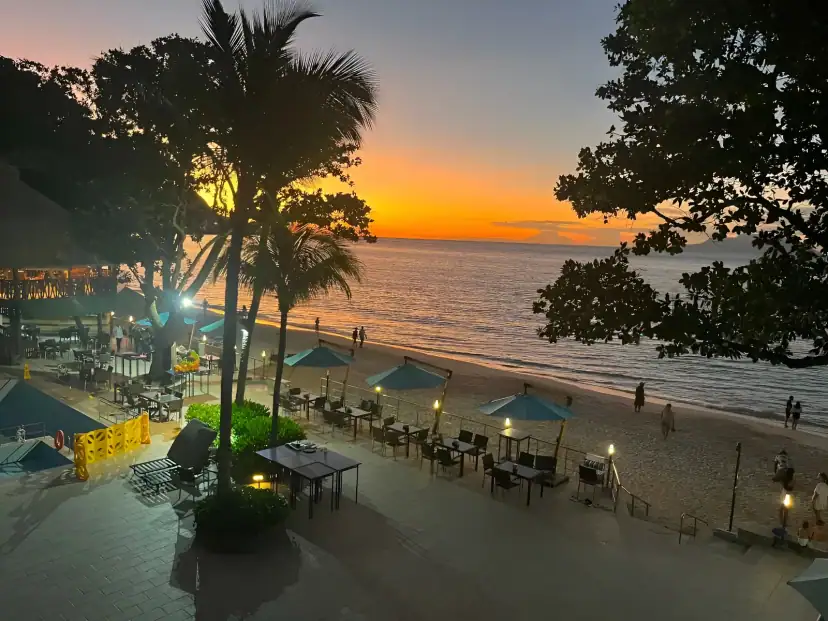 Coral Strand Smart Choice Hotel 1